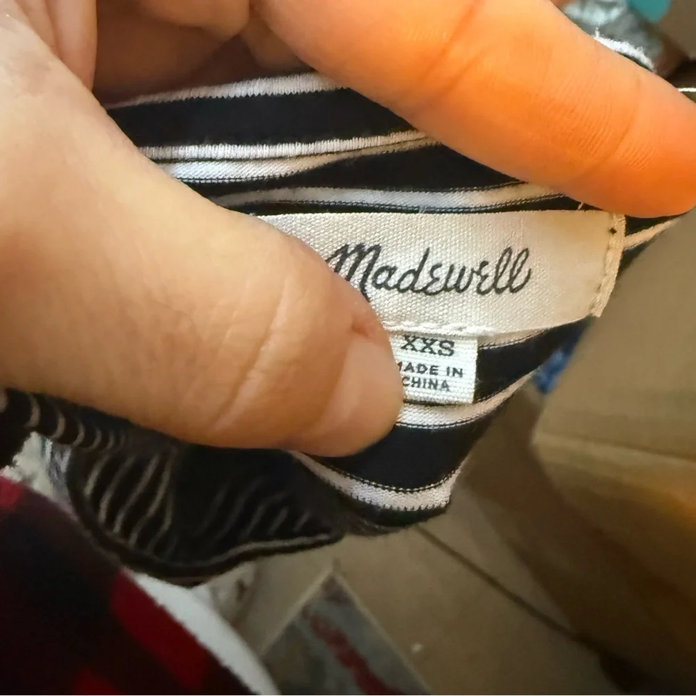 Madewell Black and White Cameo Striped Scoop Neck Bodysuit - Picture 5 of 6